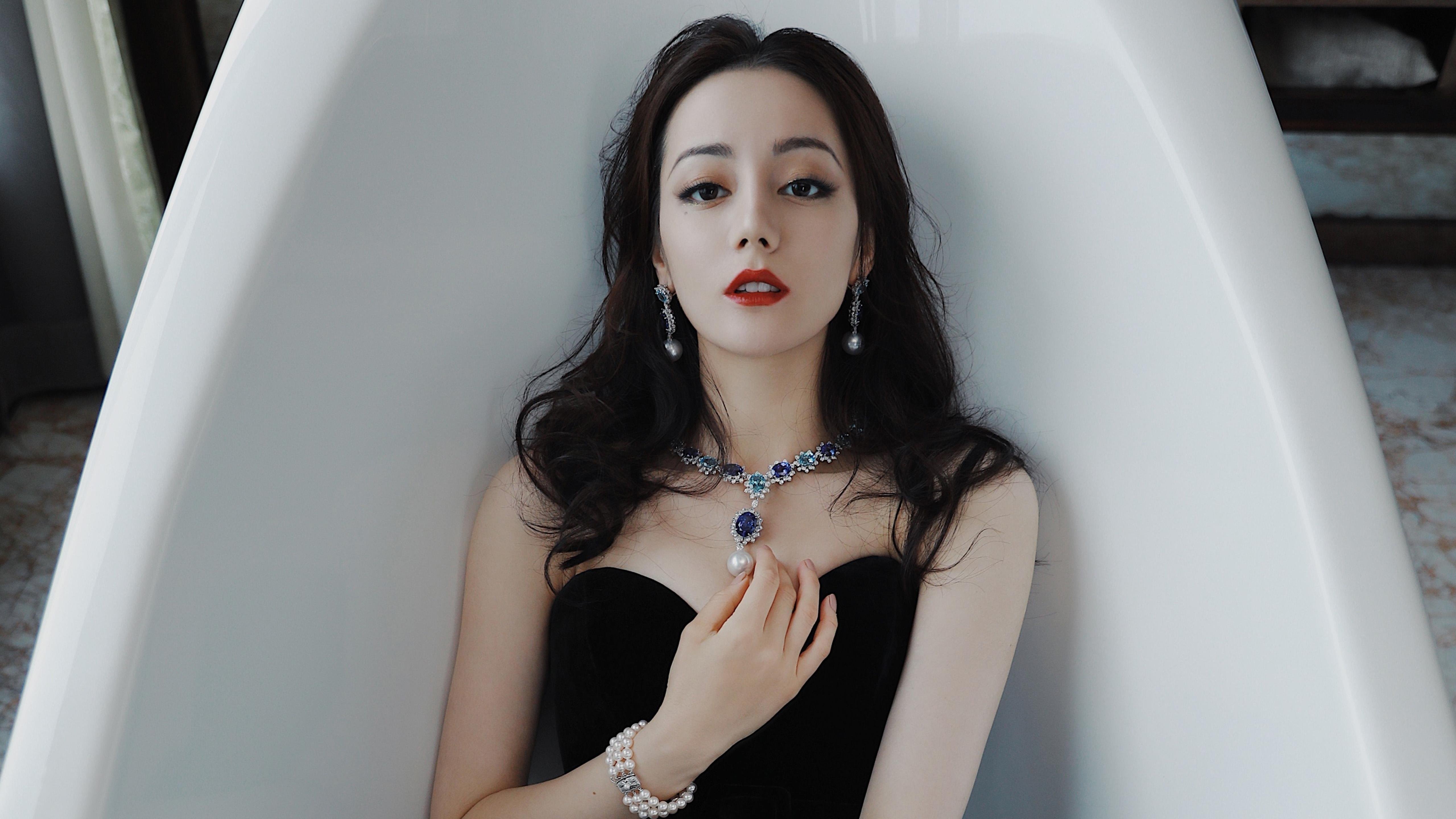 黄金右靴击碎热带硬骨头，罗德里戈封神之夜，哥伦比亚与加纳的史诗对决